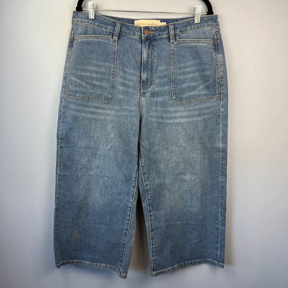 Wide-Leg Jeans - Picture 4 of 10